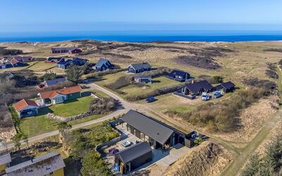 Gudrid - 400M from the Sea