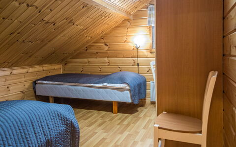 Tahkon Polar: Fussboden, Flooring, Holz, Interior Design, Decke, Möbel, Holzboden, Zimmer, Bett, Schlafzimmer