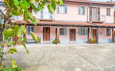 Penango 200: Zuhause, Tür, Balkon, Zimmerpflanze, Markise, Blumentopf