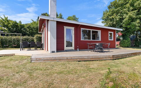 Rajna - 30M from the Sea: Möbel, Holz, Interior Design, Flooring, Fussboden, Stuhl, Zimmer, Decke, Wohnzimmer, Wohnung