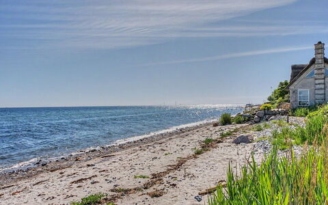 Astrath - 10M from the Sea: Blau, Wasser, Küste, Küsten Und Ozeanische Forms, Meer, Ufer, Strand, Landschaft, Hütte, Ozean