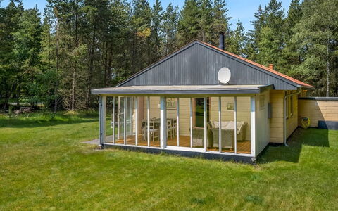 Galia - 2.5Km from the Sea: Möbel, Holz, Interior Design, Flooring, Fussboden, Stuhl, Zimmer, Decke, Wohnzimmer, Wohnung