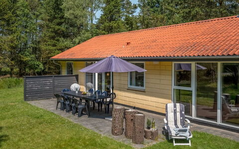 Galia - 2.5Km from the Sea: Möbel, Holz, Interior Design, Flooring, Fussboden, Stuhl, Zimmer, Decke, Wohnzimmer, Wohnung