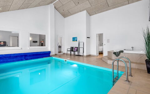 Synne - 350M from the Sea: Interior Design, Decke, Resort, Schwimmbad, Daylighting, Hotel, Design, Penthouse, Dachboden, Eco Hotel
