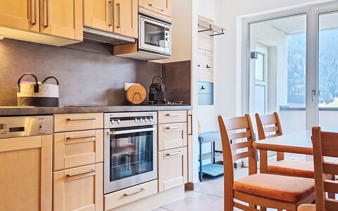 Glück auf: Möbel, Küche, Interior Design, Küchengerät, Countertop, Cabinetry, Flooring, Major Appliance, Holz, Zimmer