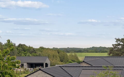 Cyrill - 2Km from the Sea: Möbel, Holz, Interior Design, Flooring, Fussboden, Stuhl, Zimmer, Decke, Wohnzimmer, Wohnung