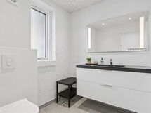 Cyrill - 2Km from the Sea