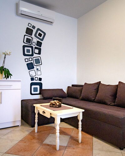 Mistral 111.4