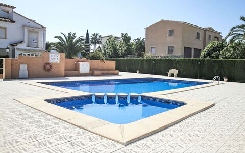 Residencial Casanova: Zuhause, Balkon, Estate, Hazienda, Villa, Villa, Veranda
