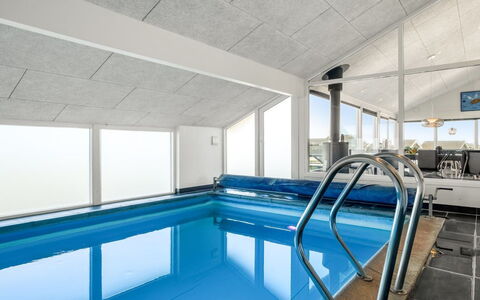 Månviva - 250M from the Sea: Decke, Schwimmbad, Daylighting, Design, Hotel, Resort, Aluminium, Penthouse