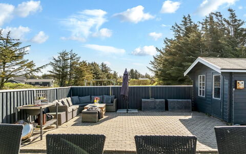 Månviva - 250M from the Sea: Gartenmöbel, Möbel, Zuhause, Stuhl, Deck, Tisch Im Freien, Terrasse, Garten, Hartholz, Schatten