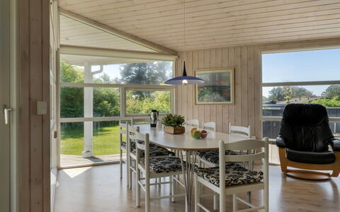 Annvy - 875M from the Sea: Möbel, Holz, Interior Design, Flooring, Fussboden, Stuhl, Zimmer, Decke, Wohnzimmer, Wohnung