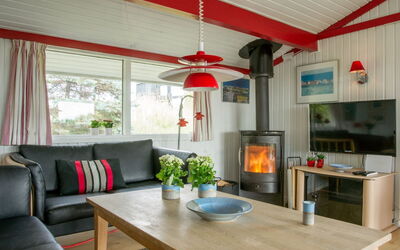 Eeske - 1Km from the Sea
