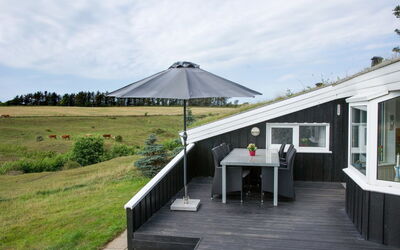 Eeske - 1Km from the Sea