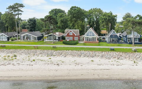Sila - 25M from the Sea: Blau, Hütte, Haus, Zuhause, Bauernhaus, Estate, Abstellgleis
