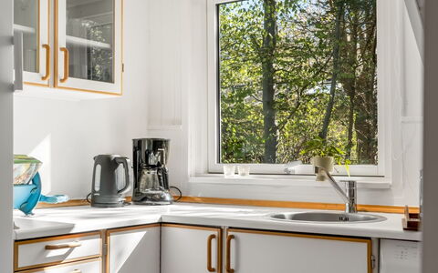 Diertje - from the Sea: Küche, Interior Design, Countertop, Küchengerät, Spüle, Armatur, Sinken, Zapfhahn, Zimmer, Haushaltsgerät