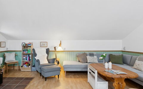Holmfridur - 1.1Km from the Sea: Möbel, Interior Design, Flooring, Fussboden, Holz, Couch, Decke, Zimmer, Beleuchtung, Wohnzimmer