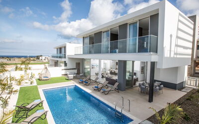 3 Schlafzimmer Villa Ol26 mit Pool in Protaras