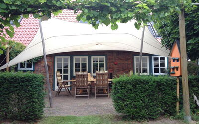 Zwei-Zimmer-Wohnung mit Wintergarten