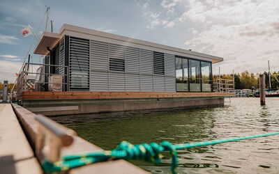 Sealoft auf der Ostsee Floatinghouse Trinity