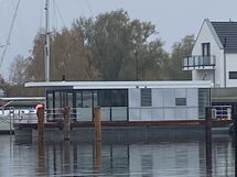 Sealoft auf der Ostsee Floatinghouse Trinity