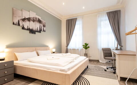 Familienfreundliche Stadt-Oase - 2 Schlafzimmer, 7