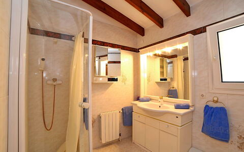La Sabatera: Zimmer, Eigentum, Badezimmer, Gebäude, Interior Design, Haus, Decke, Möbel, Grundeigentum, Die Architektur