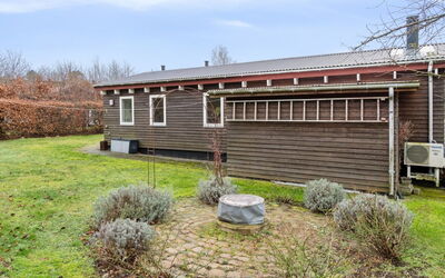 Selinda - 250M from the Sea