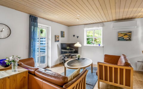 Tomassine: Flooring, Interior Design, Möbel, Wand, Holz, Fussboden, Decke, Holzboden, Couch, Wohnzimmer