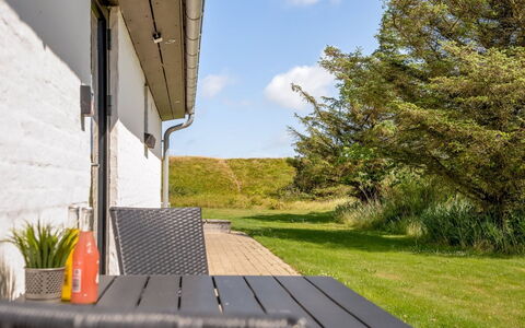 Eerika - 500M to the Fjord: Dachdecken, Hütte, Haus, Dach, Zuhause, Bauernhaus, Hütte, Estate, Dorf