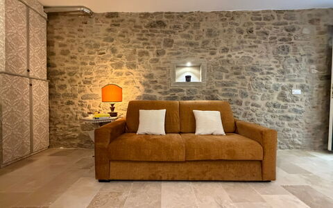 Casa Amandoli: Möbel, Interior Design, Flooring, Wand, Couch, Fussboden, Holz, Zimmer, Wohnzimmer, Decke