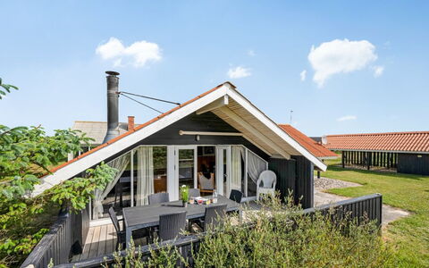 Kadife - 100M from the Sea: 