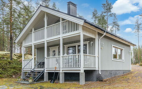 Villa Hyppykallio: Boot, Blau, Watercraft, Boote Und Boating - Geräte Und Materialien, Hafen, Wasserweg, Hafen, Yachthafen, Schiffsbau, Kanal