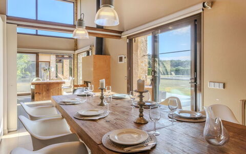 El Refugio Mediterráneo: Möbel, Interior Design, Küche, Holz, Flooring, Decke, Countertop, Küche & Esszimmer Tisch, Esszimmer, Fussboden
