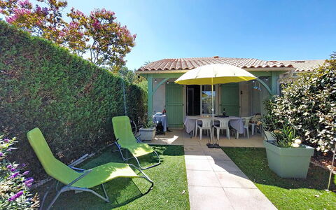 Les Mathes 642: Blau, Schwimmbad, Verbundwerkstoff, Schatten, Resort, Estate, Hazienda, Villa, Freizeitzentrum