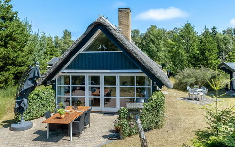 Albertina - 900M from the Sea: Dach, Hütte, Haus, Zuhause, Ländliches Gebiet, Bauernhaus, Estate, Abstellgleis, Garten, Gartenbauten