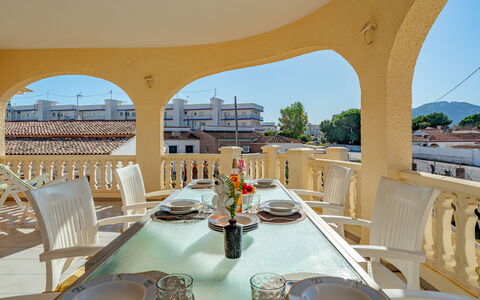 Riu Segura: Schwimmbad, Resort, Schatten, Estate, Eigentumswohnung, Hotel, Landscaping, Hazienda, Villa