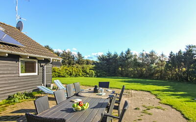 Tonje - 600M from the Sea