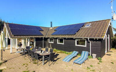 Tonje - 600M from the Sea