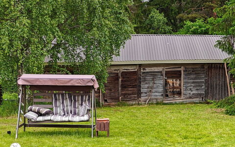 Murtolampi: Gras, Grundstueck, Ländliches Gebiet, Ground, Garten, Frühling, Rasen, Hütte, Schatten