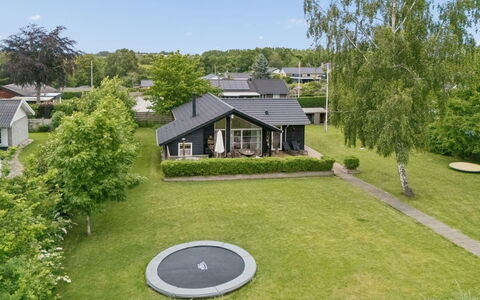 Galatia - 1.4Km from the Sea: Decke, Flooring, Interior Design, Fussboden, Verbundwerkstoff, Möbel, Resort, Hotel, Design, Daylighting