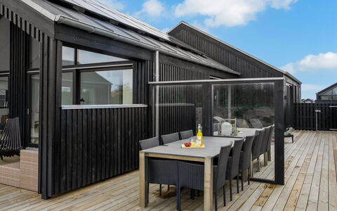 Damiana - 1.1Km from the Sea: Möbel, Holz, Interior Design, Flooring, Fussboden, Stuhl, Zimmer, Decke, Wohnzimmer, Wohnung