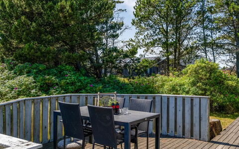 Erle - 990M from the Sea