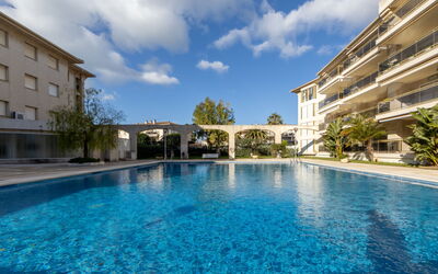 Cambrils 47: Schwimmbad, Resort, Estate, Wohnung, Eigentumswohnung, Water Feature, Schatten, Hotel, Villa, Hazienda