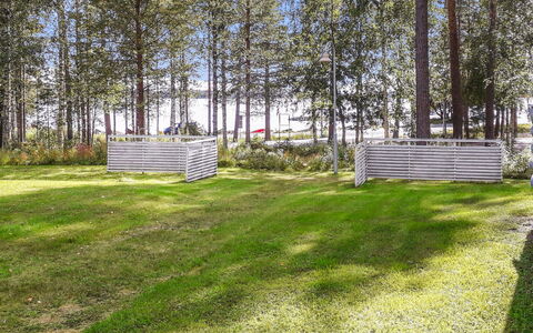 Kulta-Käkönen 6 by Bomba: Bett, Möbel, Schlafzimmer, Interior Design, Bedding, Bettdecke, Flooring, Holz, Fussboden, Zimmer
