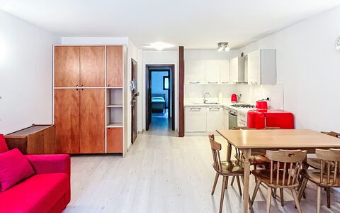 Gaggia: Interior Design, Flooring, Möbel, Fussboden, Holz, Decke, Zimmer, Wohnung, Holzboden, Tabelle