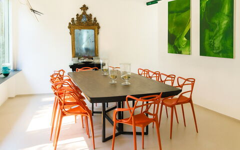 Portofino: Möbel, Flooring, Interior Design, Holz, Fussboden, Tabelle, Küche & Esszimmer Tisch, Stuhl, Esszimmer, Beleuchtung