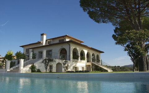Castelprile: Die Architektur, Schwimmbad, Haus, Estate, Zuhause, Hazienda, Villa, Villa, Bauernhaus, Landscaping