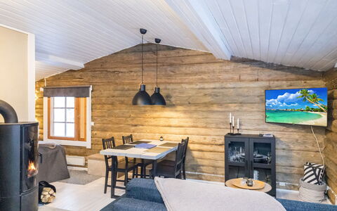 Katajamäki: Holz, Flooring, Interior Design, Zuhause, Decke, Fussboden, Möbel, Haus, Hütte, Zimmer