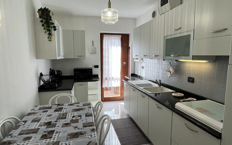 Maison Ginevra: Parkplatz
